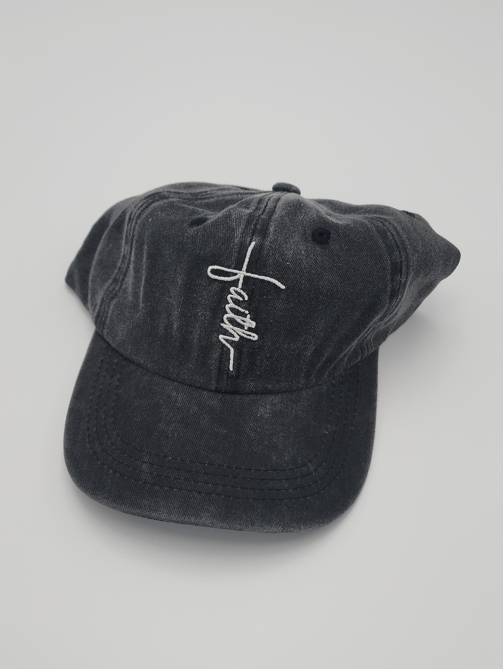 (207) Faith hat